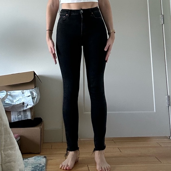 Zara Denim - Black skinny jean